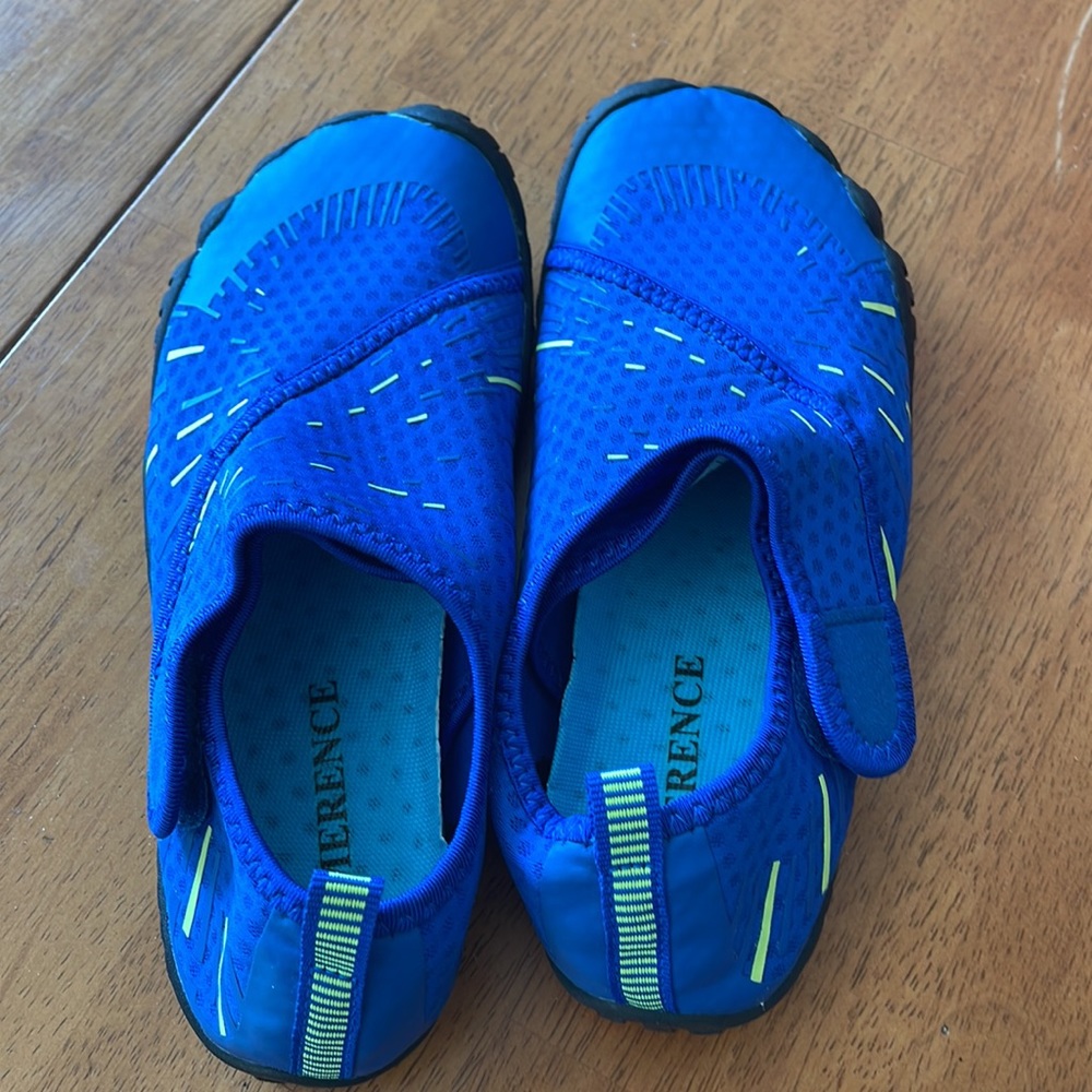 Kids Water Shoes Aqua Swim Beach Sports Quick Dry Youth Size 5 big kid - Picture 2 of 7